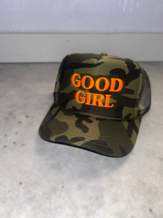 CAMO TRUCKER